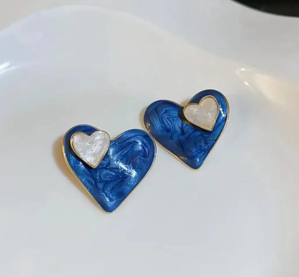[koreanear-15] Enamel blue heart stud earrings