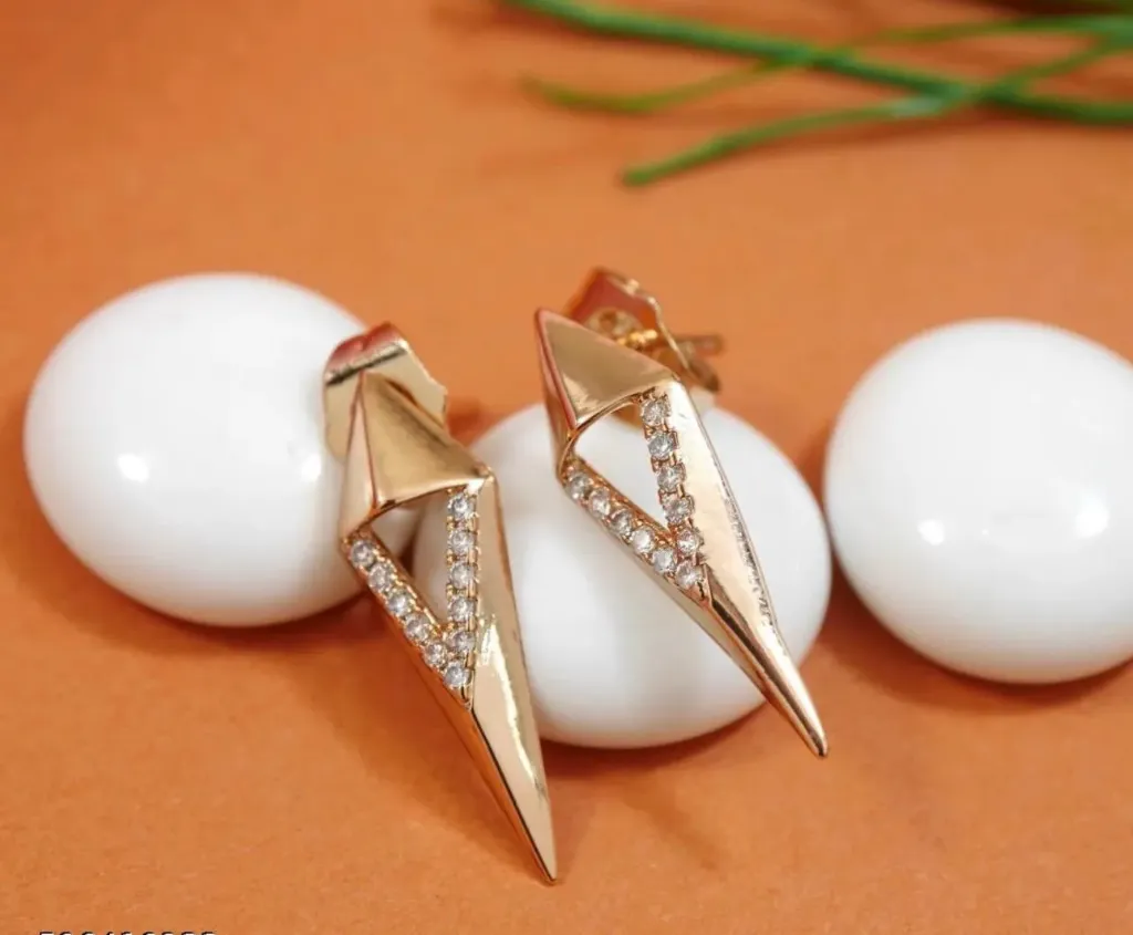 Sparkle Triangle studs