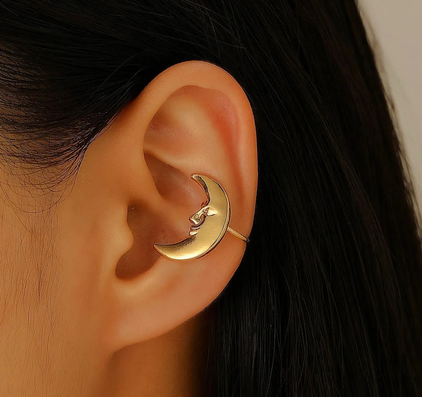 [Earcuff-005] Moon face earcuff
