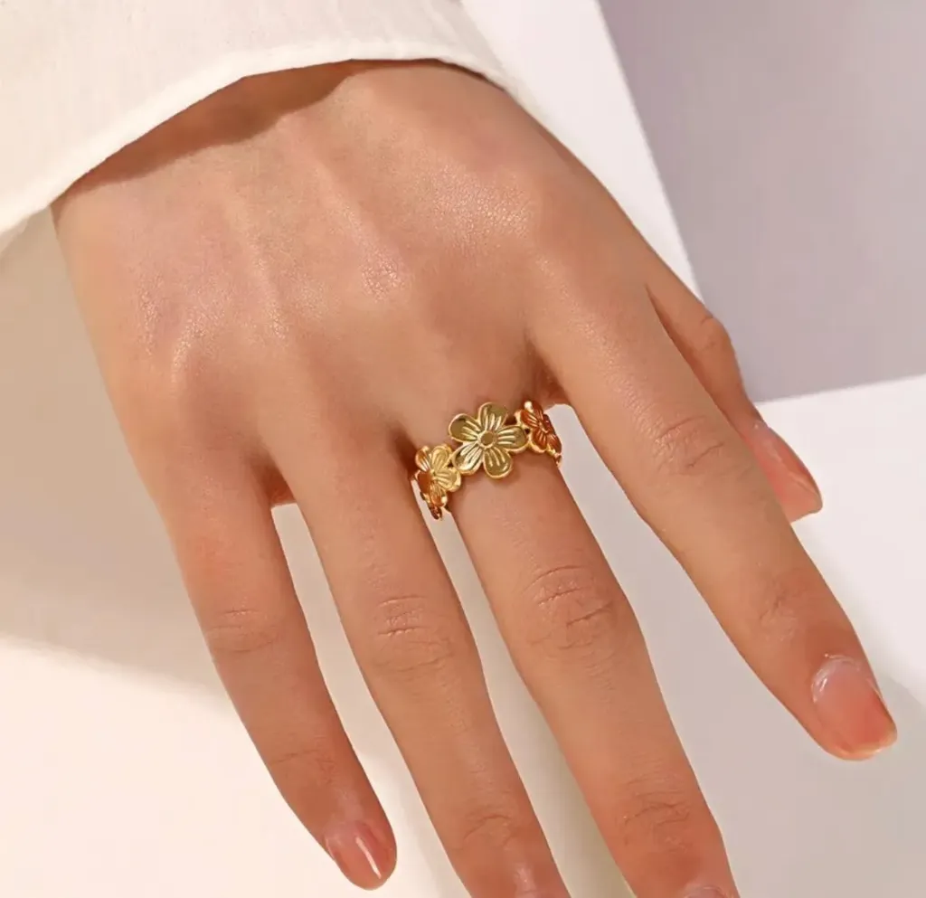 Anti-tarnish floral gold finish adjustable ring
