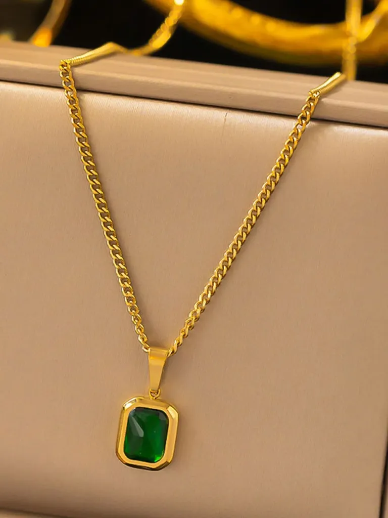 [knecklace-007] Green emerald necklace
