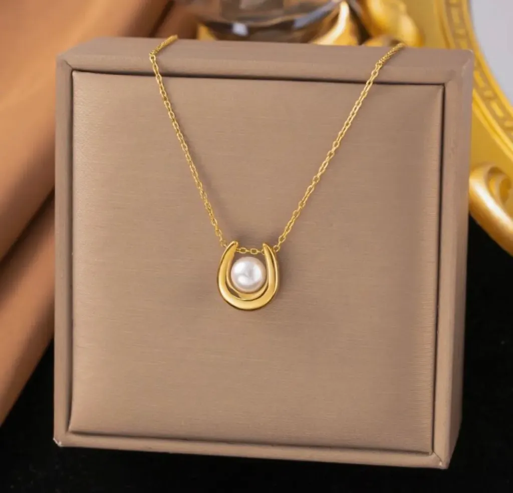 [Anti-012] U- pearl necklace