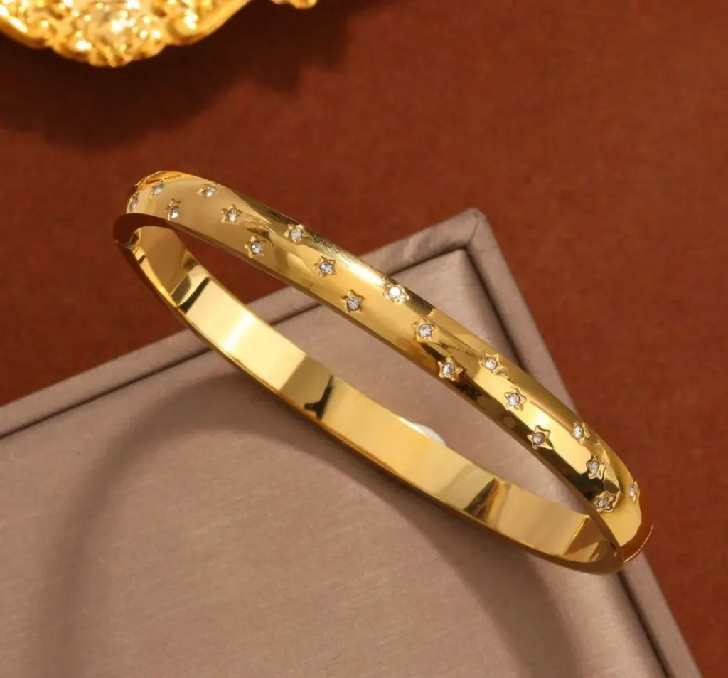 Zircon in star studded bangle bracelet